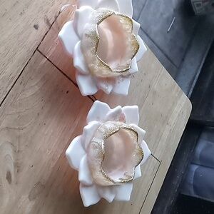 White and Gold Flower Tea Light  Candle Holders